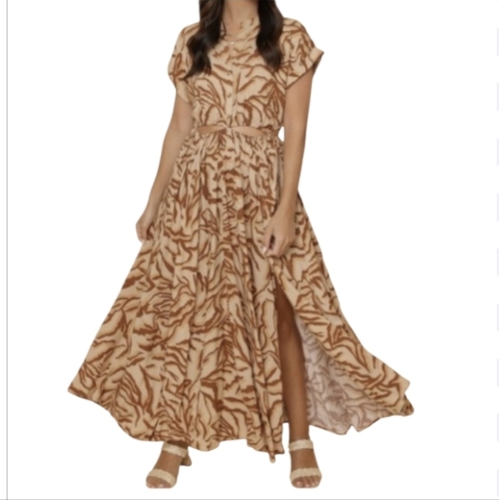 Aakaa Cutout Animal Print Maxi Dress Size Small In EUC